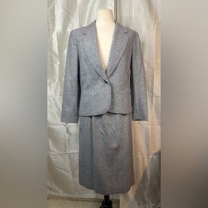 Pendleton Gray and White Checkered Blazer and skirt set vintage